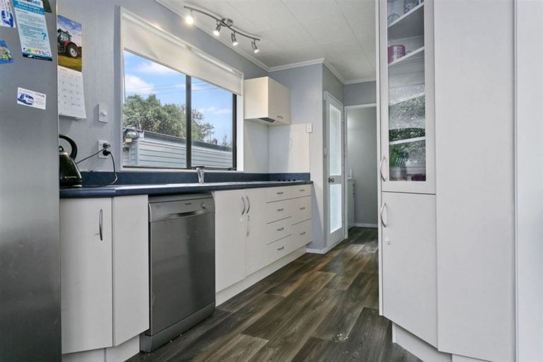 Photo of property in 69 State Highway 27, Tirau, 3410