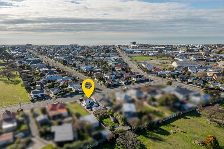 Photo of property in 390 Keyes Road, New Brighton, Christchurch, 8083