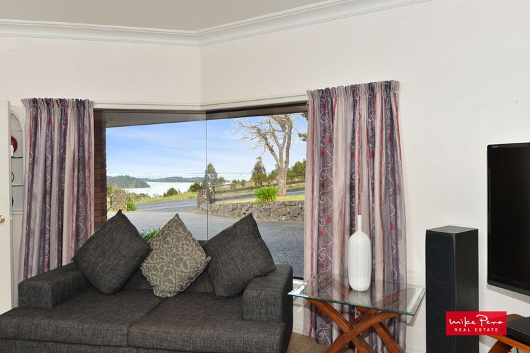 Photo of property in 100 Te Rongo Road, Parua Bay, Whangarei, 0174