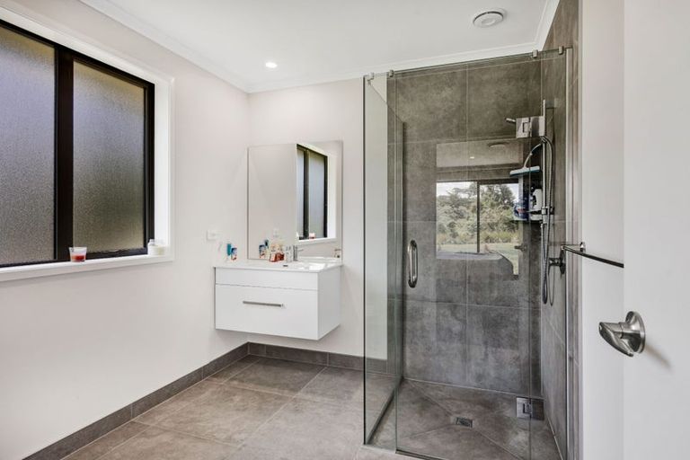 Photo of property in 202 Turuturu Road, Hawera, 4674