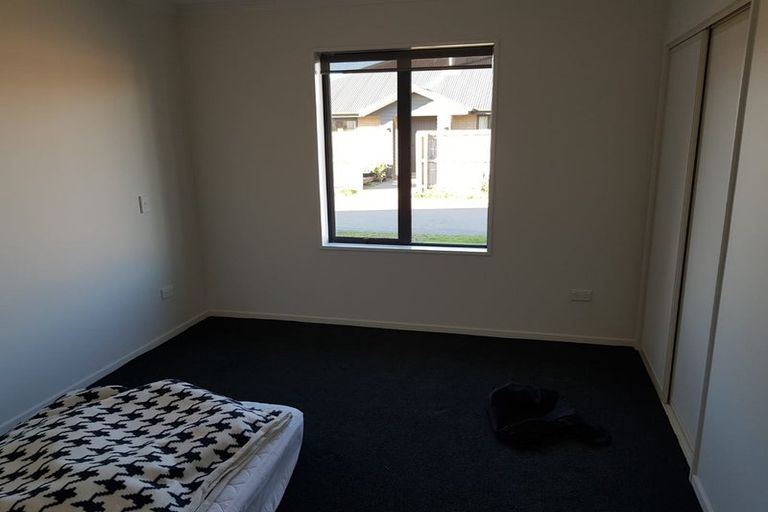 Photo of property in 8/3 Retallick Way, Amberley, 7410