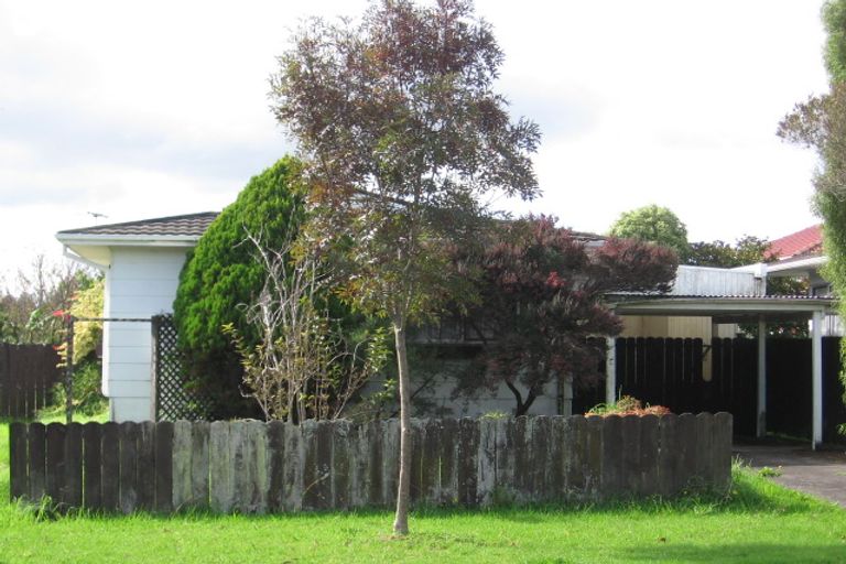 Photo of property in 3/1 Farwood Drive, Henderson, Auckland, 0612