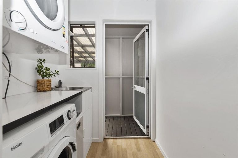 Photo of property in 24 Grayson Avenue, Mangakakahi, Rotorua, 3015