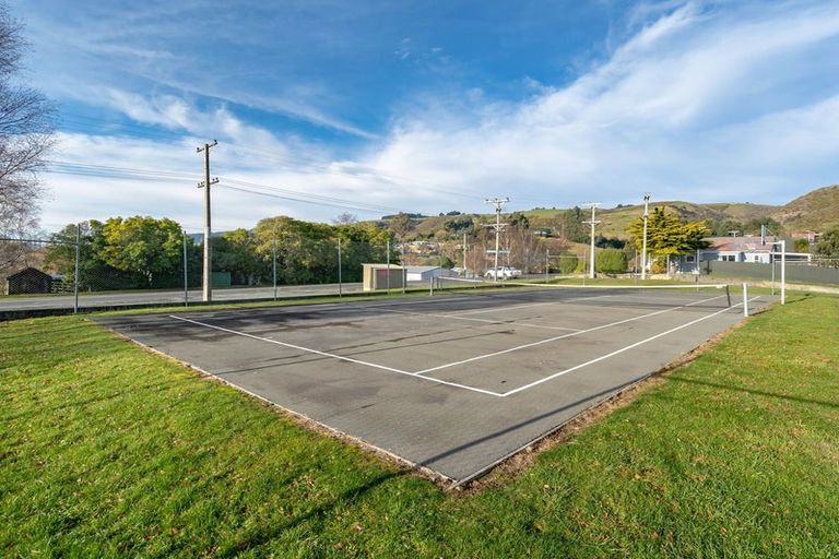 Photo of property in 49 Snowdon Street, Allanton, Mosgiel, 9092