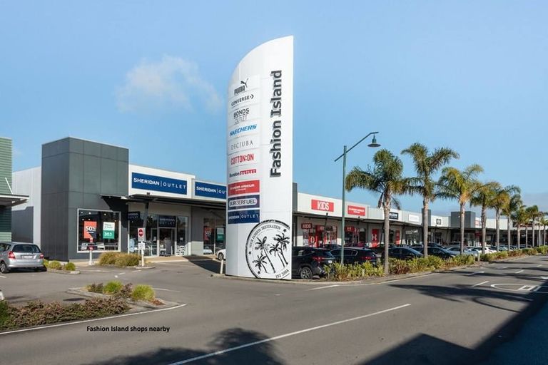 Photo of property in 1114 Papamoa Beach Road, Papamoa Beach, Papamoa, 3118