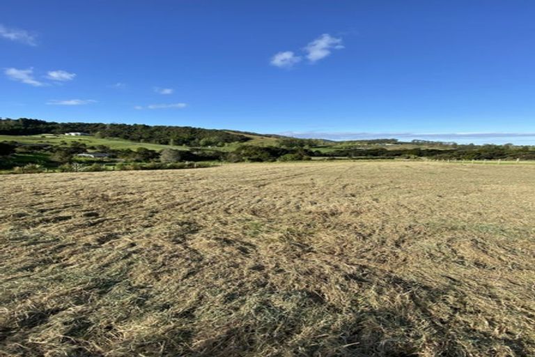 Photo of property in 68 Spioenkop Road, Mangawhai, 0573