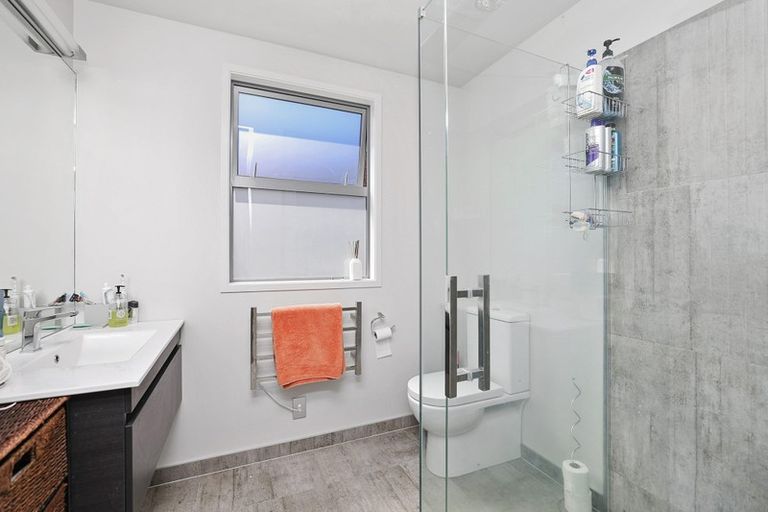 Photo of property in 18a Dorset Avenue, Westown, New Plymouth, 4310