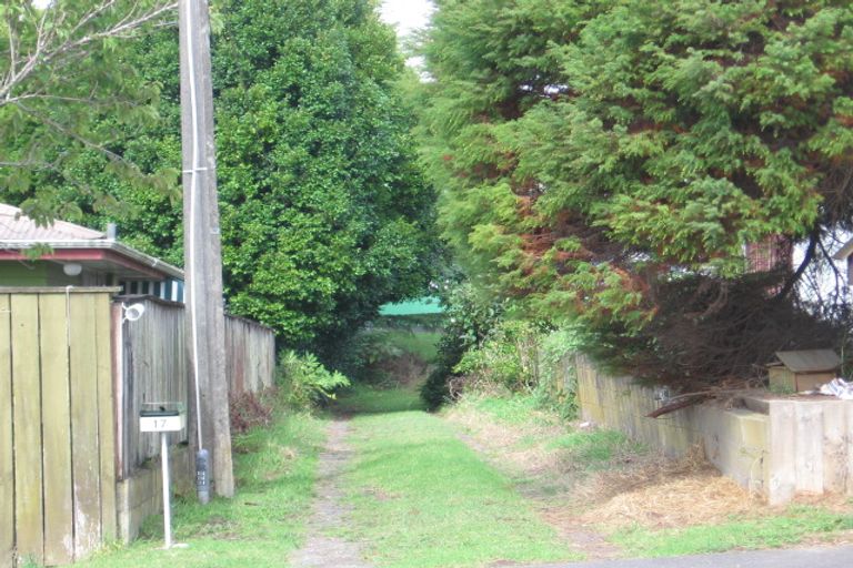 Photo of property in 17 Mcleod Road, Henderson, Auckland, 0612