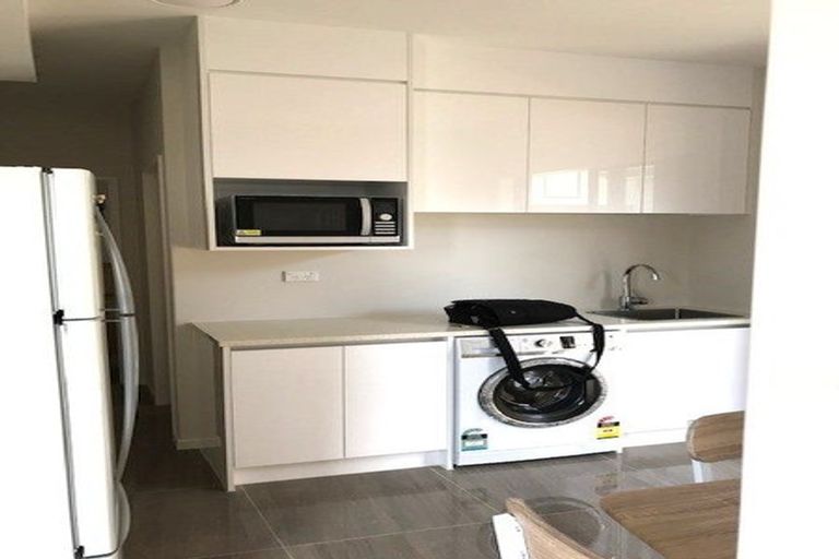 Photo of property in 31 Hikuawa Road, Flat Bush, Auckland, 2019