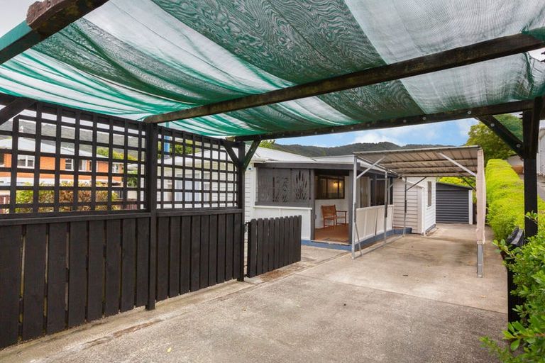 Photo of property in 46 Peel Place, Wainuiomata, Lower Hutt, 5014