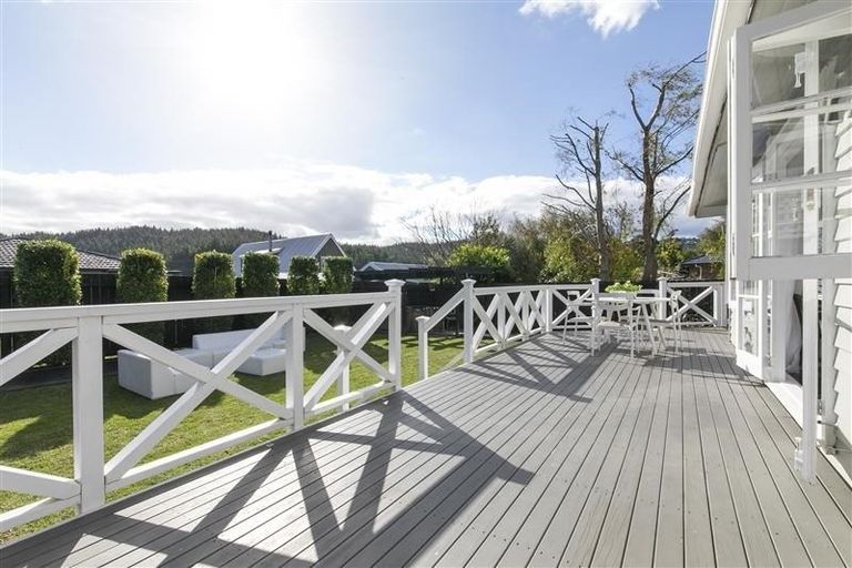 Photo of property in 2 Alice Street, Riverhead, 0820