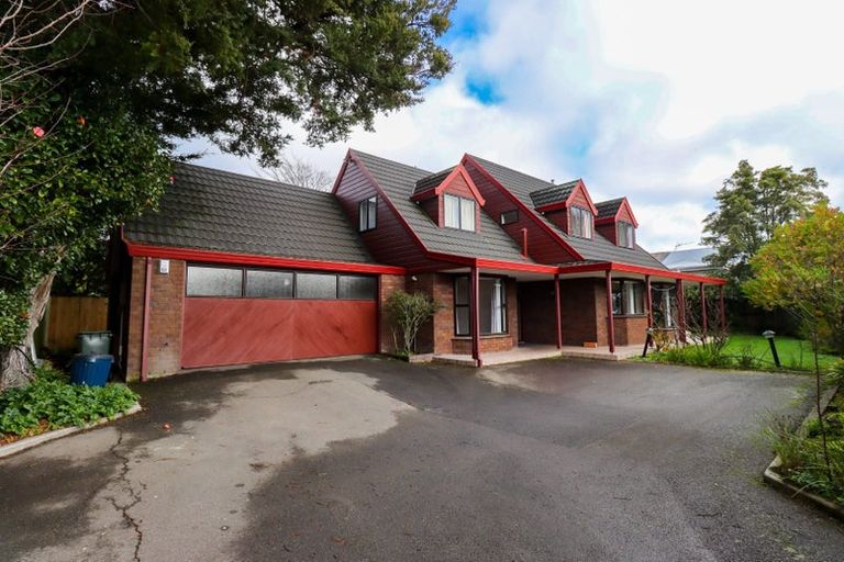 Photo of property in 248a Victoria Avenue, Hokowhitu, Palmerston North, 4410