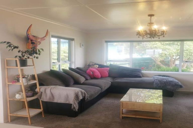 Photo of property in 1137 Devon Road, Bell Block, New Plymouth, 4373