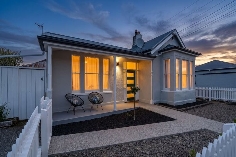 Photo of property in 93 Oxford Street, South Dunedin, Dunedin, 9012
