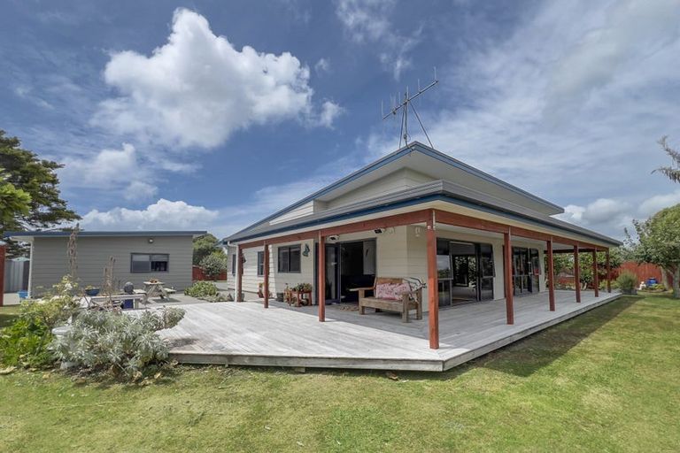 Photo of property in 10 Somners Way, Waipu, 0510