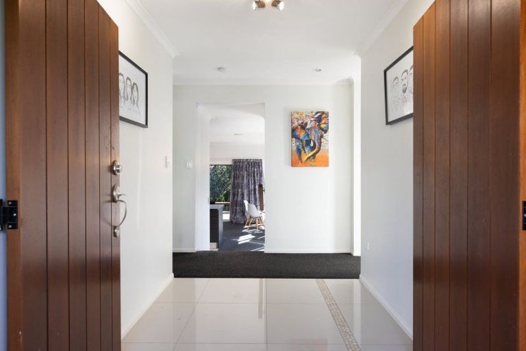 Photo of property in 15 Riddington Rise, Ohauiti, Tauranga, 3112