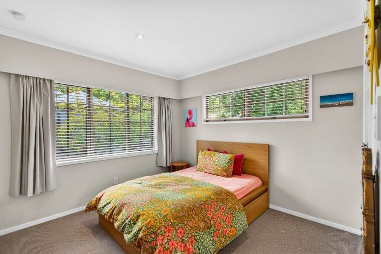 Photo of property in 11 Muritai Crescent, Havelock North, 4130