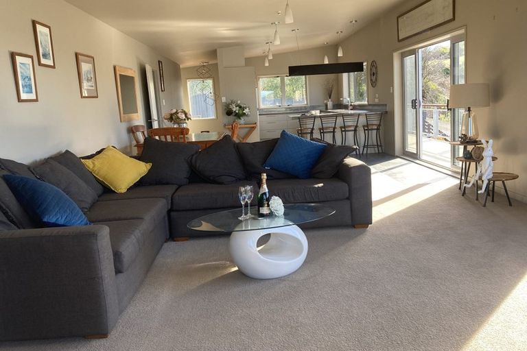 Photo of property in 24 Island Terrace, Port Chalmers, 9023