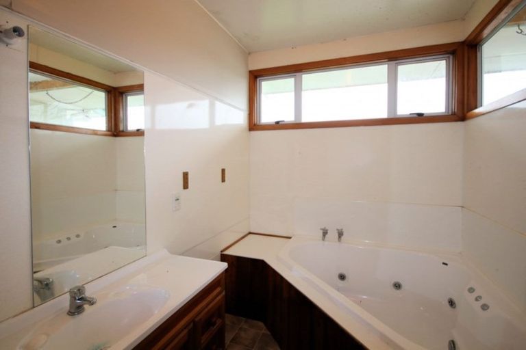 Photo of property in 59 Huia Crescent, Te Teko, Whakatane, 3192