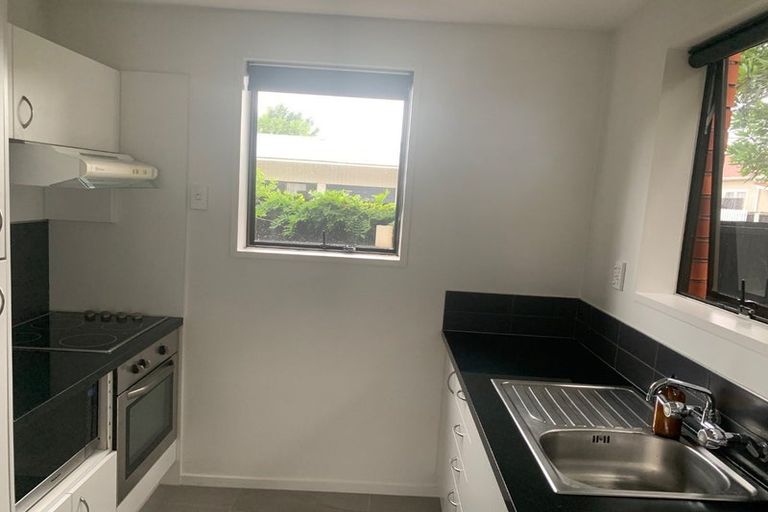 Photo of property in 2b Coles Place, St Albans, Christchurch, 8014