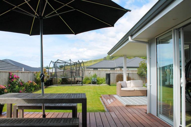 Photo of property in 19 Piwakawaka Drive, Stoke, Nelson, 7011