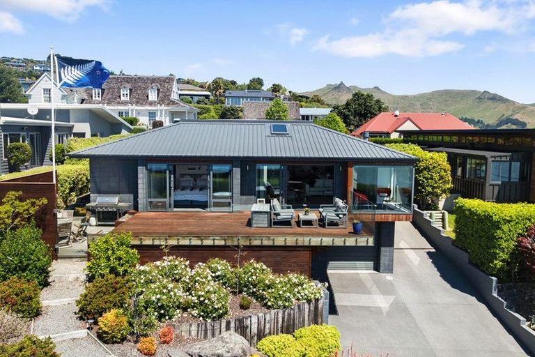 Photo of property in 63 Te Awakura Terrace, Mount Pleasant, Christchurch, 8081