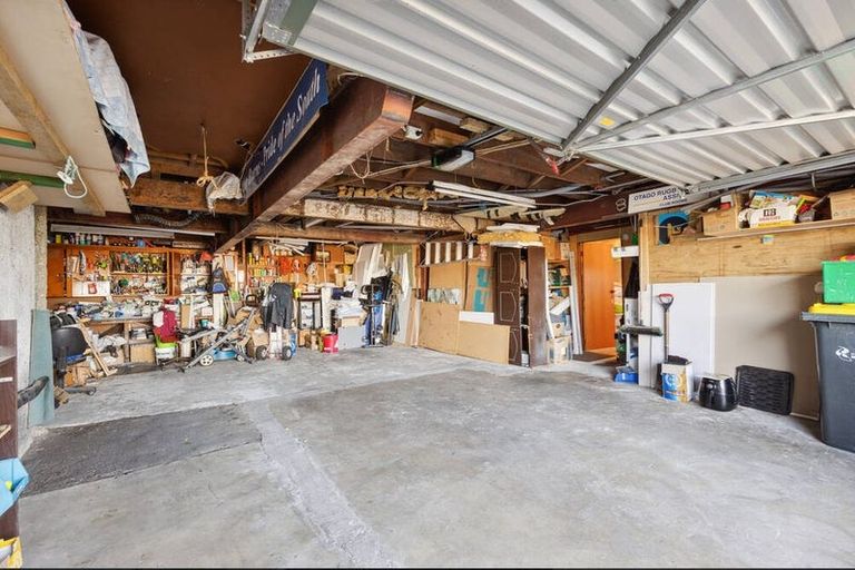 Photo of property in 154 Easther Crescent, Kew, Dunedin, 9012