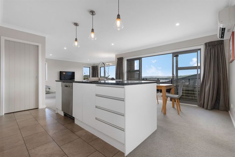 Photo of property in 55 Endeavour Drive, Whitby, Porirua, 5024