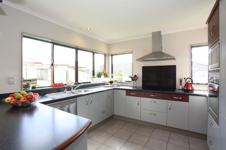 Photo of property in 59 Twickenham Place, Nawton, Hamilton, 3200