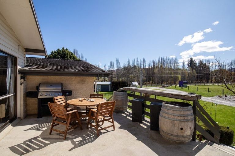 Photo of property in 16 Waipuna Road, Springvale, Alexandra, 9391