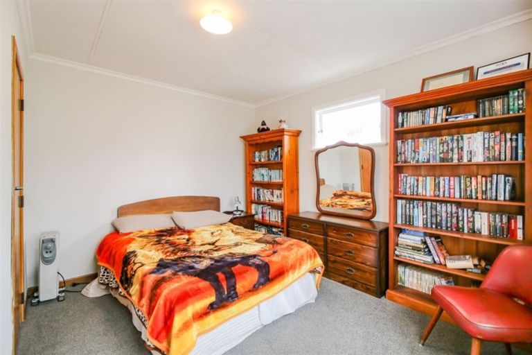 Photo of property in 29 Skerman Street, Marton, 4710