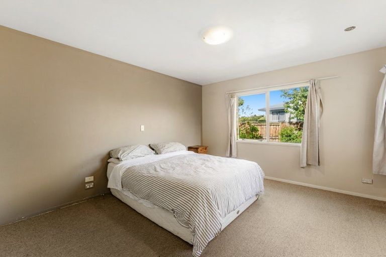 Photo of property in 1 Vanderbilt Place, Welcome Bay, Tauranga, 3112