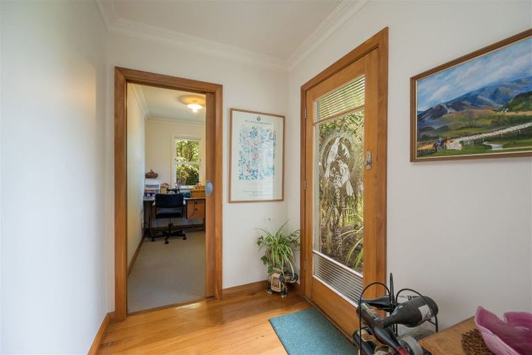 Photo of property in 6 Brook Street, The Brook, Nelson, 7010