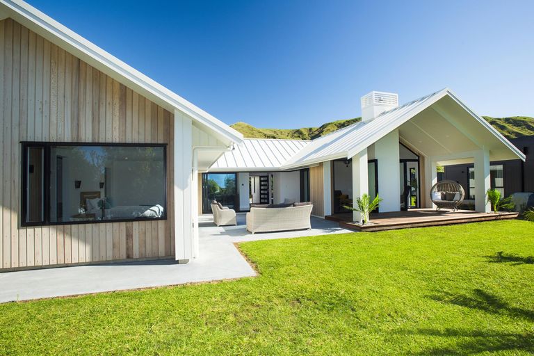 Photo of property in 13 Beach Cove, Wainui, Gisborne, 4010