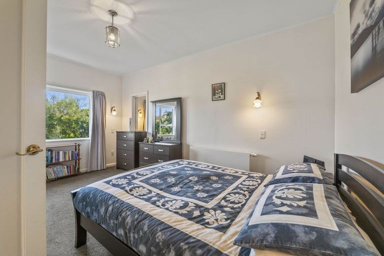 Photo of property in 59 Somerset Street, Brooklands, New Plymouth, 4310