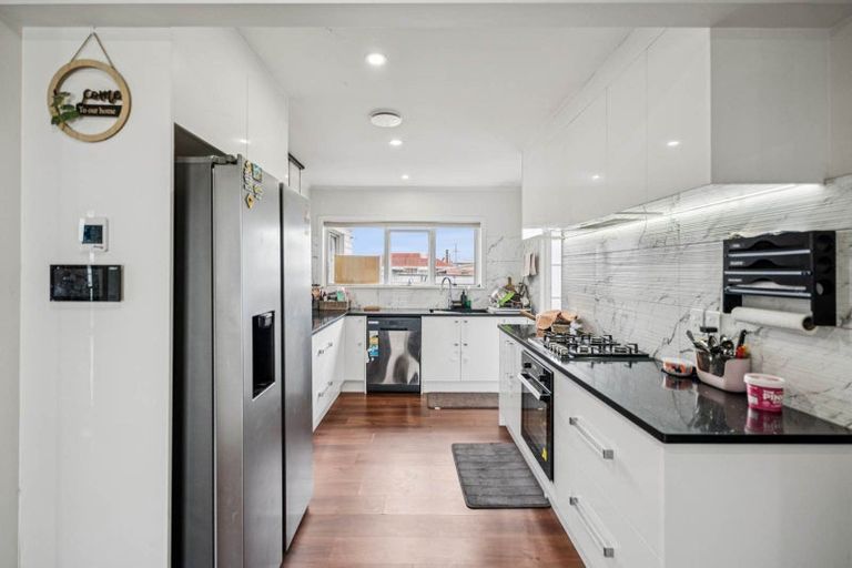 Photo of property in 51 Buckland Road, Mangere East, Auckland, 2024