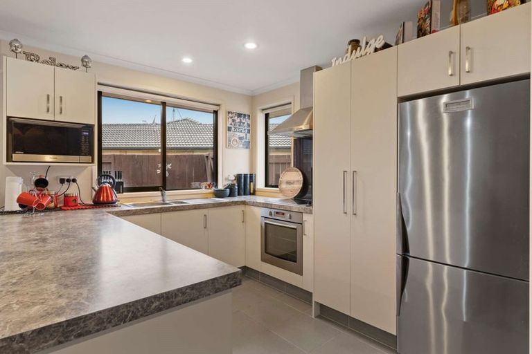 Photo of property in 100 Twin Oak Avenue, Papamoa Beach, Papamoa, 3118