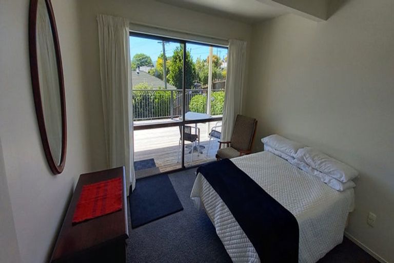 Photo of property in 116 Wellington Street, Picton, 7220