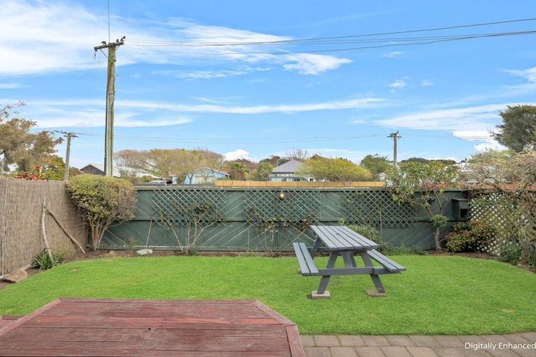 Photo of property in 129 Lonsdale Street, New Brighton, Christchurch, 8083