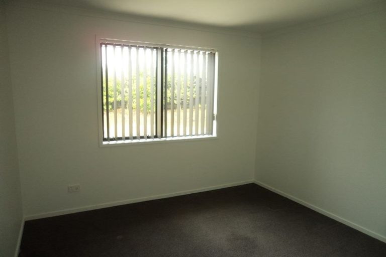 Photo of property in 9 Te Ironui Place, Huntington, Hamilton, 3210