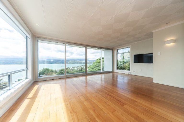 Photo of property in 20 Beere Haven Road, Seatoun, Wellington, 6022