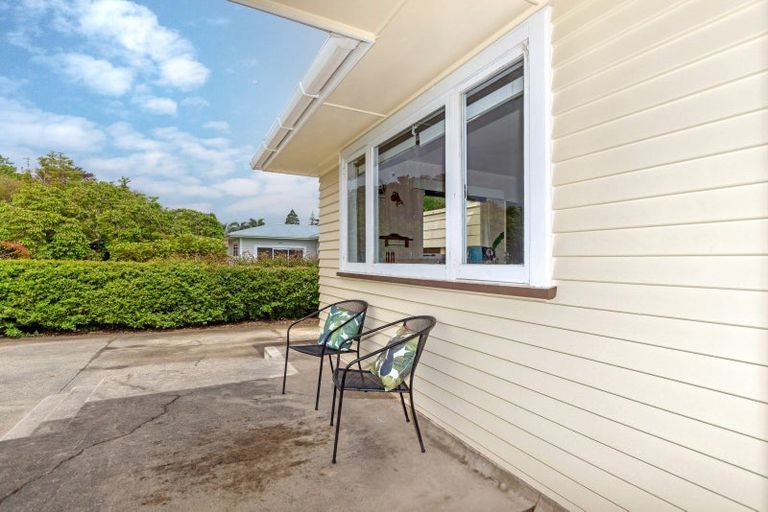 Photo of property in 92 Oak Street, Mangapapa, Gisborne, 4010