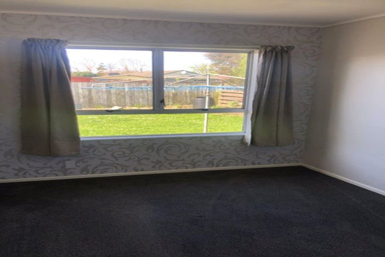 Photo of property in 121 Apollo Parade, Milson, Palmerston North, 4414