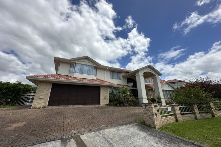 Photo of property in 6 Nathan Close, Somerville, Auckland, 2014