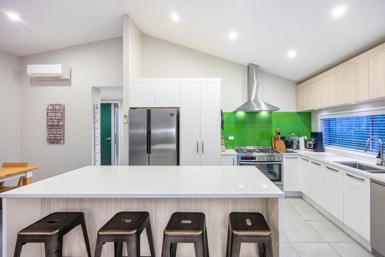 Photo of property in 3 Greenlink Rise, Long Bay, Auckland, 0630