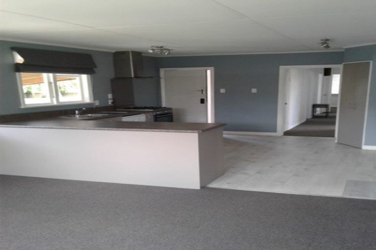 Photo of property in 12 Moray Place, Highbury, Palmerston North, 4412