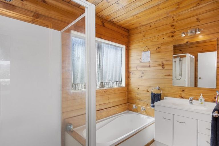 Photo of property in 32 Hayward Court, Te Puke, 3119