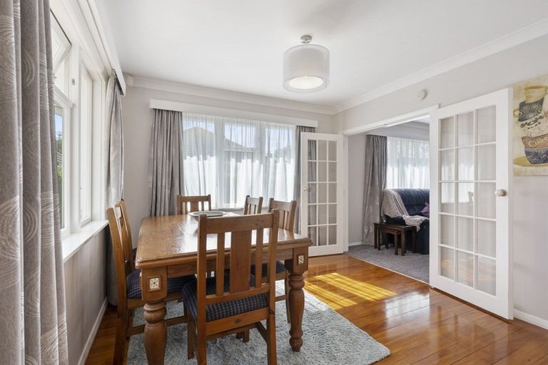 Photo of property in 5 Iris Grove, Trentham, Upper Hutt, 5018