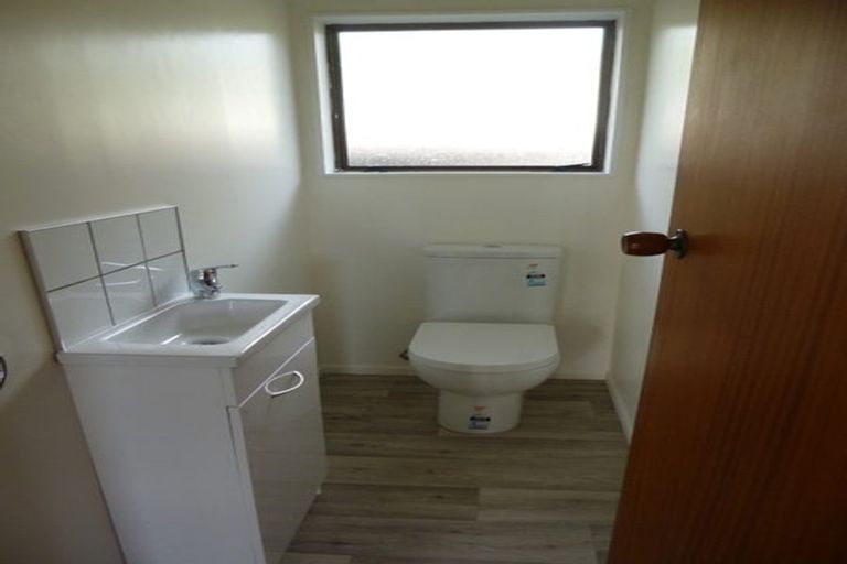 Photo of property in 2/22 Anaru Street, Raumati Beach, Paraparaumu, 5032