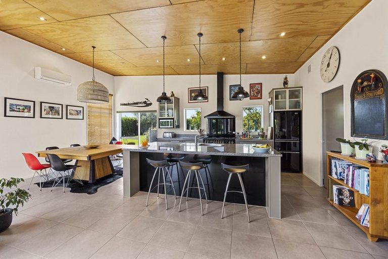 Photo of property in 10 Arthur Street, Hawera, 4674